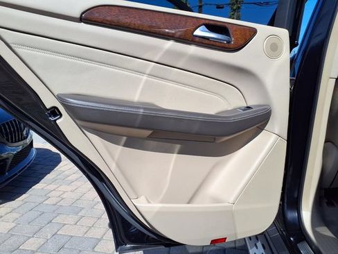 Used 2012 Mercedes-Benz ML 350 4MATIC image 21