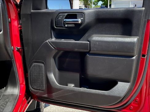 Used 2020 Chevrolet Silverado 1500 Custom w/ Custom Value Package image 20