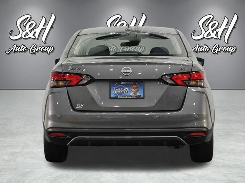 Used 2024 Nissan Versa SV FWD image 16