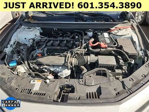 Used 2023 Honda Accord EX image 10