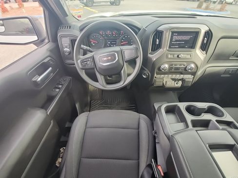 Used 2023 GMC Sierra 1500 Pro w/ Graphite Edition image 11