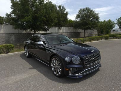 Used 2025 Bentley Flying Spur Plug-In Hybrid