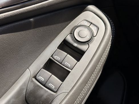 Used 2020 Buick Encore GX Select FWD image 18