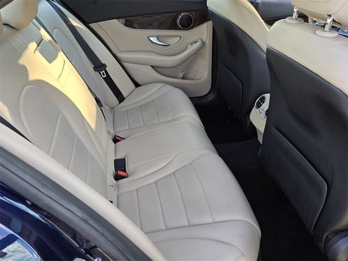 Used 2019 Mercedes-Benz C 300 Sedan image 15