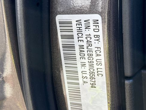 Used 2021 Jeep Grand Cherokee Limited w/ Quick Order Package 28K 80th image 21