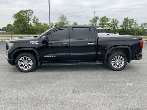 Used 2019 GMC Sierra 1500 SLT w/ SLT Convenience Package AWD/4WD image 8