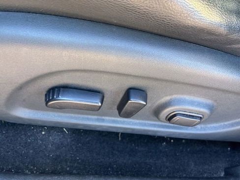 Used 2018 Nissan Murano SL w/ Moonroof Package image 15