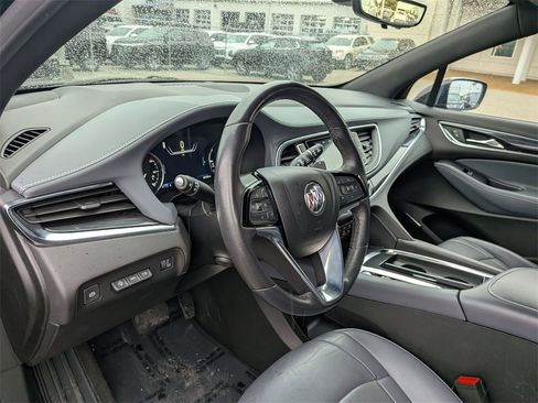 Used 2024 Buick Enclave Premium image 15