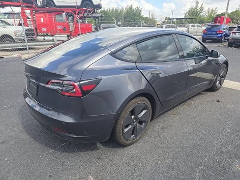 Used 2021 Tesla Model 3 Standard Range Plus RWD image 4