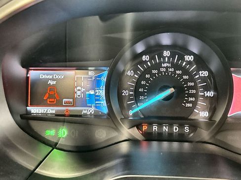 Used 2020 Ford Edge SEL image 18