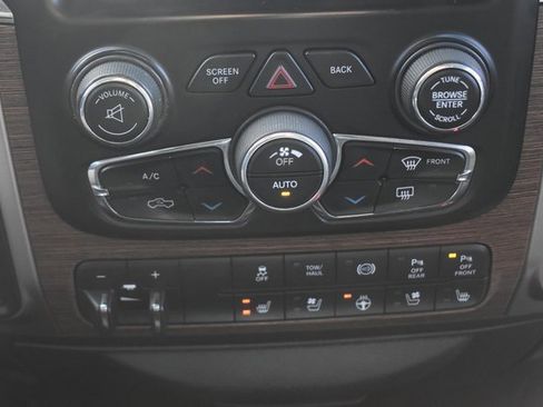 Used 2016 RAM 2500 Laramie image 30