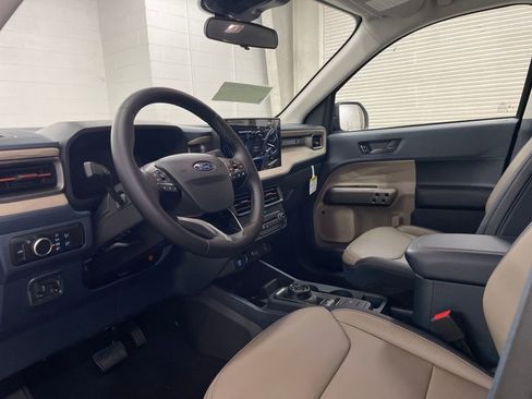 New 2025 Ford Maverick Lariat w/ 4K Tow Package image 6