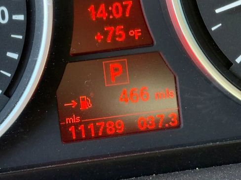 Used 2011 BMW X5 xDrive35i image 12