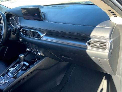 Used 2021 MAZDA CX-5 Touring image 18