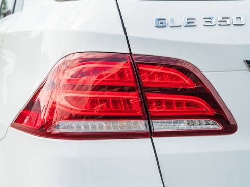 Used 2017 Mercedes-Benz GLE 350 4MATIC image 7