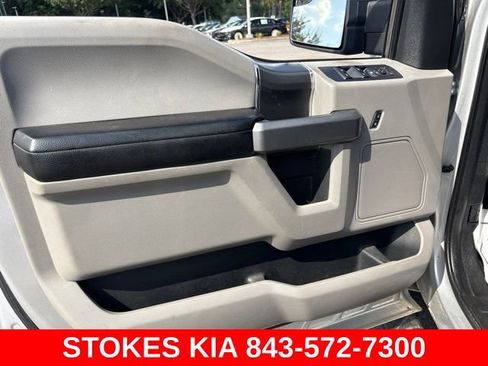 Used 2015 Ford F150 XLT w/ Equipment Group 302A Luxury RWD image 27