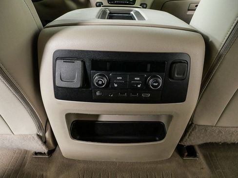 Used 2020 GMC Yukon Denali w/ Denali Ultimate Package image 18
