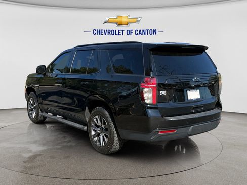 Used 2023 Chevrolet Tahoe Z71 w/ Luxury Package AWD/4WD image 7