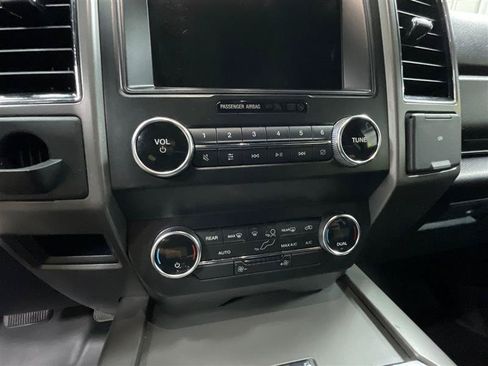 Used 2019 Ford Expedition Max XLT AWD/4WD image 17