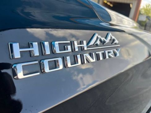 Used 2023 Chevrolet Tahoe High Country w/ Premium Package 2 AWD/4WD image 13