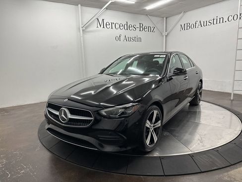 Used 2025 Mercedes-Benz C 300 Sedan image 3