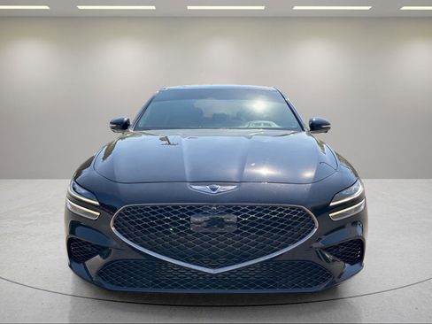 Used 2023 Genesis G70 3.3T w/ Sport Prestige Package RWD image 11