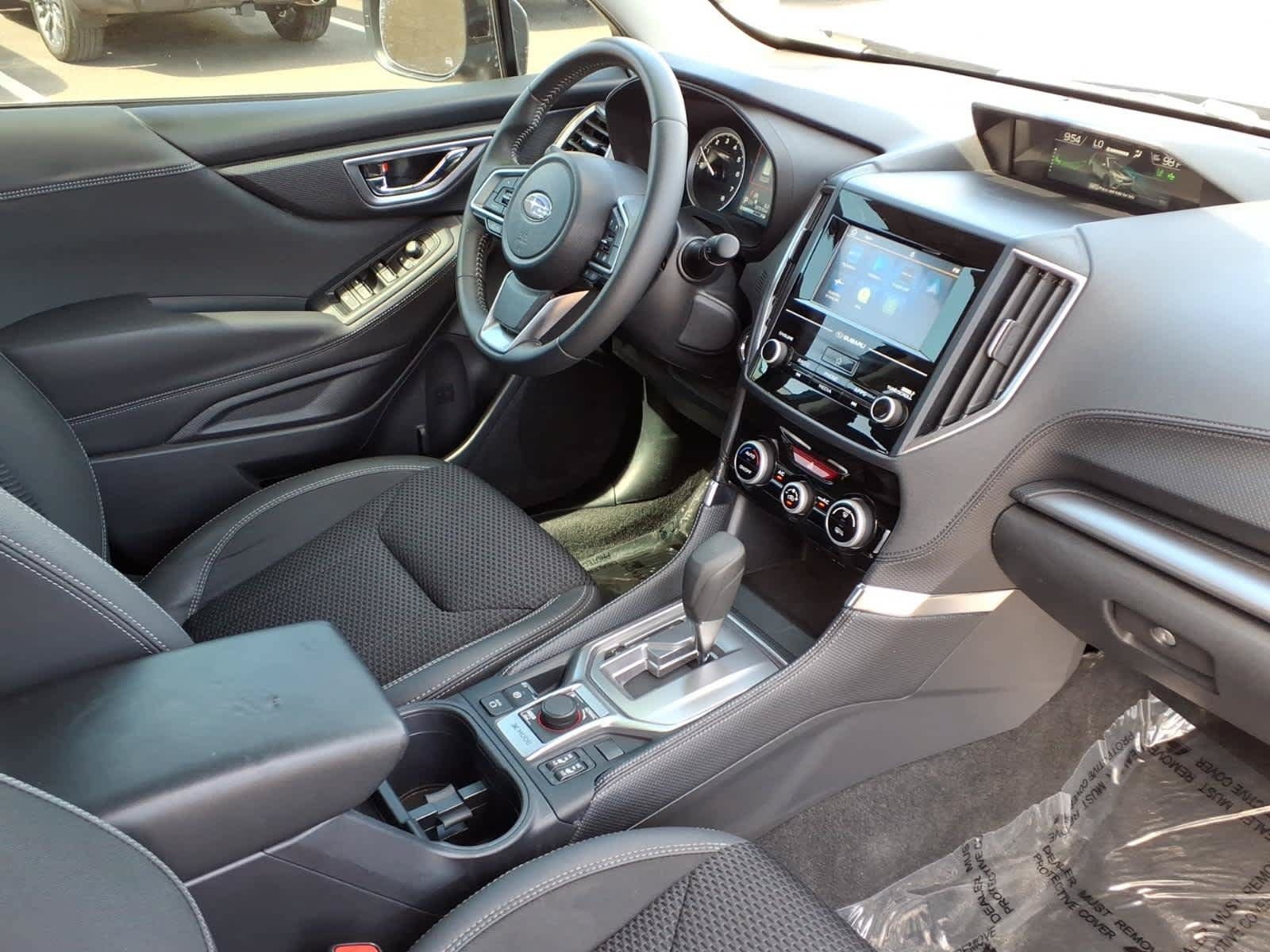 Used 2024 Subaru Forester Premium AWD/4WD image 14