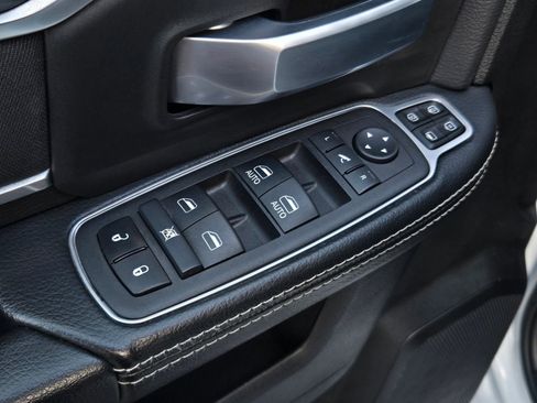 Used 2024 RAM 2500 Big Horn image 11