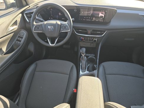 Used 2025 Buick Encore GX Preferred image 27