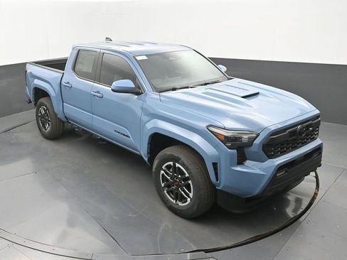 New 2026 Toyota Tacoma TRD Sport image 27