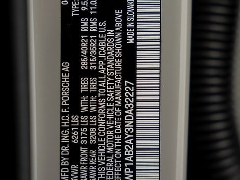 Used 2022 Porsche Cayenne S Platinum image 69