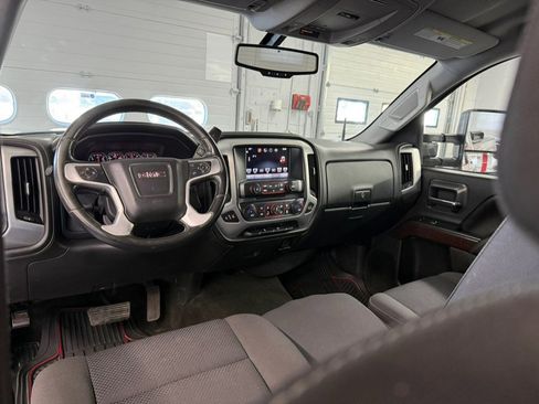 Used 2016 GMC Sierra 1500 SLE w/ SLE Value Package AWD/4WD image 37