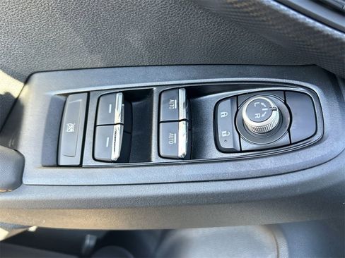 New 2025 Subaru Crosstrek 2.5i Limited image 17