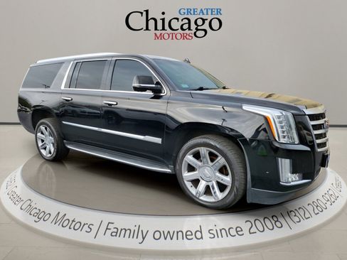 Used 2018 Cadillac Escalade ESV Luxury image 1