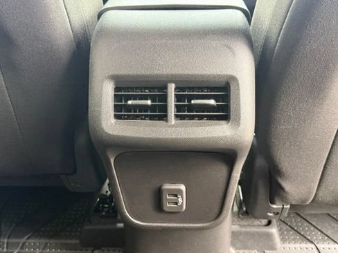 Certified 2024 Chevrolet Equinox LT w/ LPO, Floor Liner Package FWD image 13