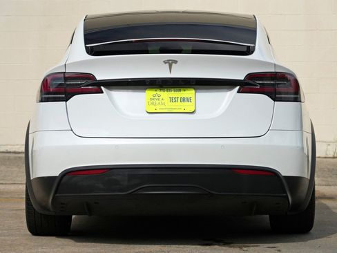 Used 2023 Tesla Model X AWD/4WD image 11