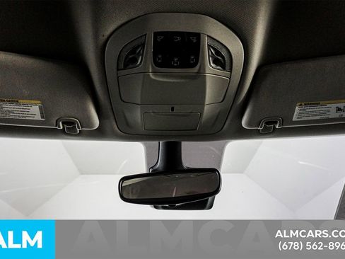 Used 2024 Chrysler Pacifica Touring-L image 50