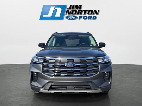 New 2025 Ford Explorer Active w/ Active Comfort Package image 8