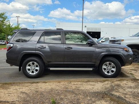 Used 2023 Toyota 4Runner SR5 Premium w/ Moonroof Package image 2