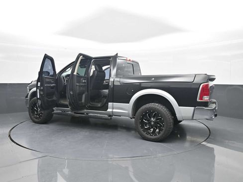 Used 2017 RAM 1500 Laramie w/ Convenience Group AWD/4WD image 45