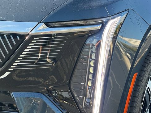 Certified 2026 Cadillac Escalade IQL Luxury AWD/4WD image 51
