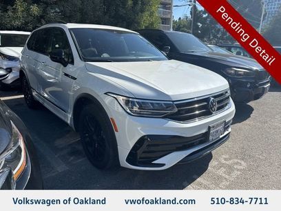 Certified 2022 Volkswagen Tiguan SE R-Line