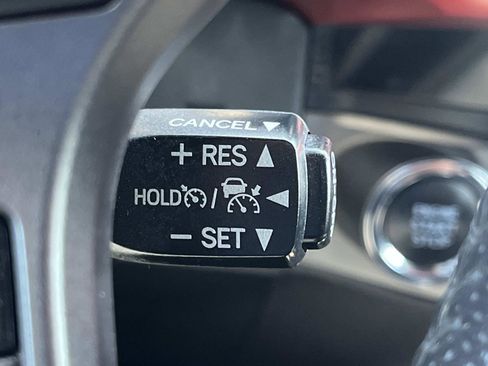 Used 2018 Toyota Tacoma TRD Off-Road AWD/4WD image 42