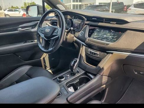 Certified 2023 Cadillac XT5 Premium Luxury w/ Technology Package AWD/4WD image 34