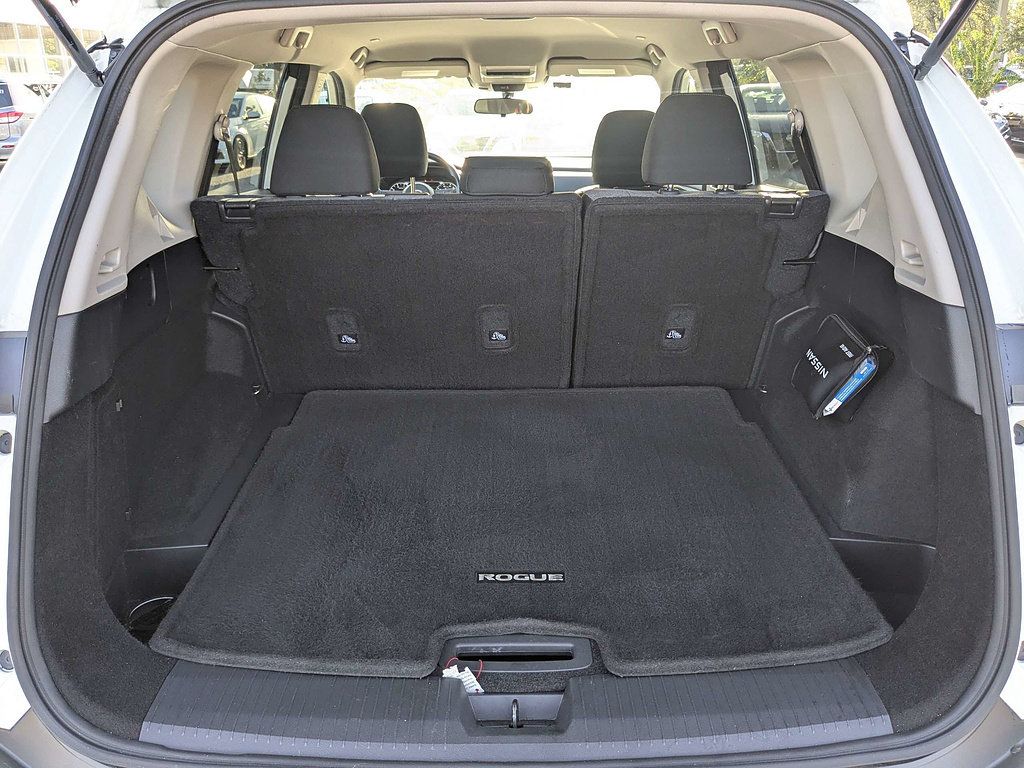 Certified 2022 Nissan Rogue S FWD image 13