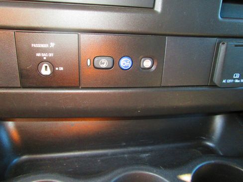 Used 2021 Chevrolet Express 2500 Extended w/ Driver Convenience Package image 14