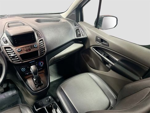 Used 2023 Ford Transit Connect XL image 21