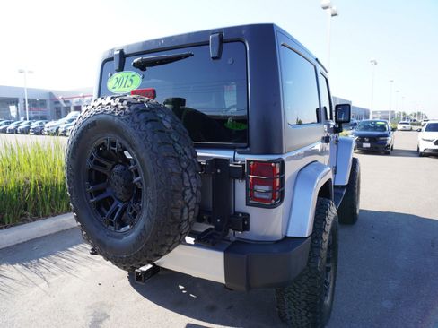 Used 2015 Jeep Wrangler Sahara image 8