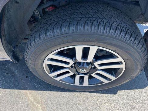 Certified 2024 Toyota 4Runner Limited AWD/4WD image 9
