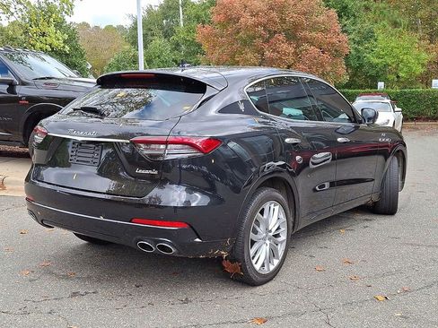 Certified 2022 Maserati Levante GT image 25